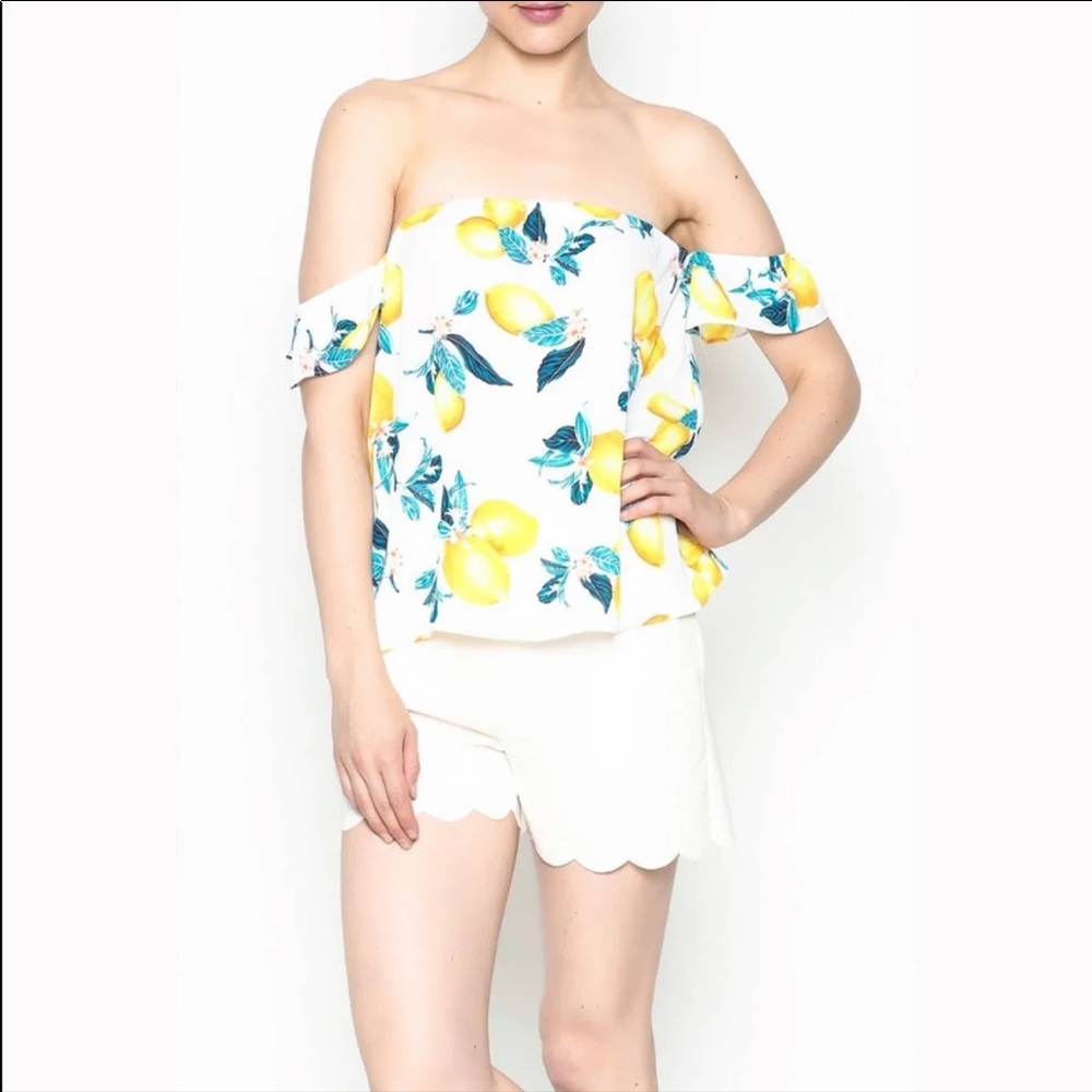 IZZY & LOLA CABANA STYLE LEMON BLOUSE